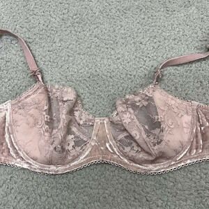 Victoria Secret Bra 32DDD Velvet Dream Angels Push-Up Without Padding